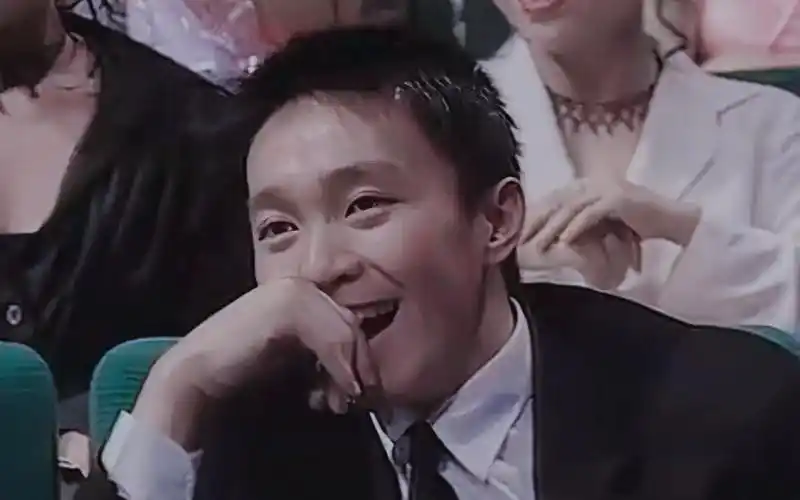 周星星 成龙 梁朝伟 第14届金像奖提名cut(竹马少见的平头造型)