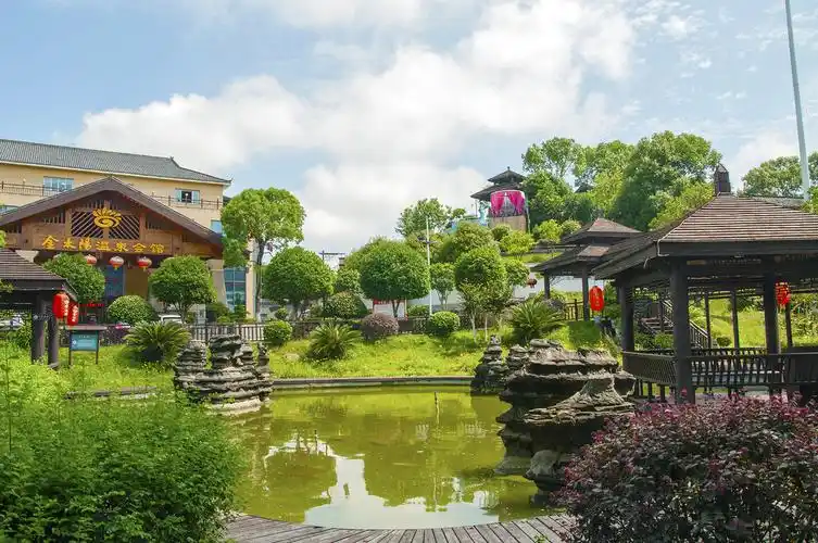 写美篇2020年6日24日,我们来到长沙宁乡灰汤金太阳温泉度假村,今天正