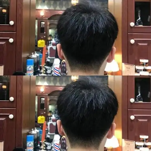 男生后脑勺发型