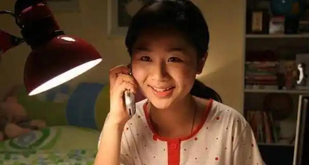 《家有儿女》主演重聚,录视频却频频笑场,网友:很有爱_宋丹丹_杨紫_冰