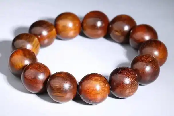 绝世珍宝!民间藏家的老犀角手串赏析