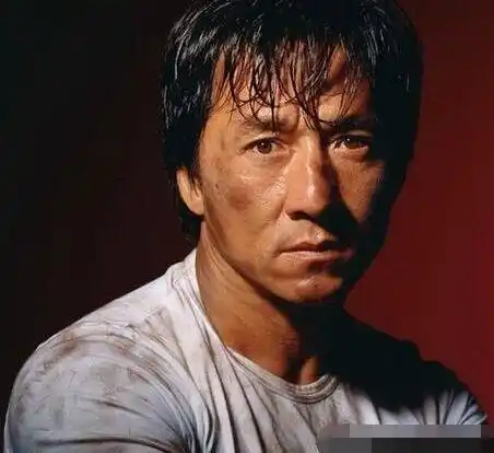 刘心结婚周年纪念 赵薇光头特效穿帮 成龙当年这一跳,轰动全香港