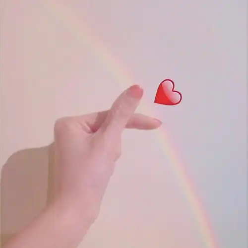 比心 拿图点赞 拍的手抽筋 p图俩小时