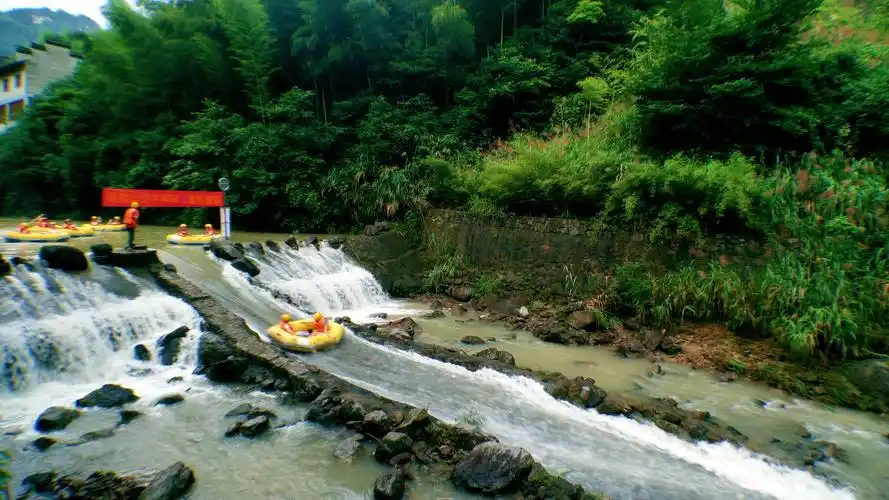 【我的照片故事】 大觉山漂流节
