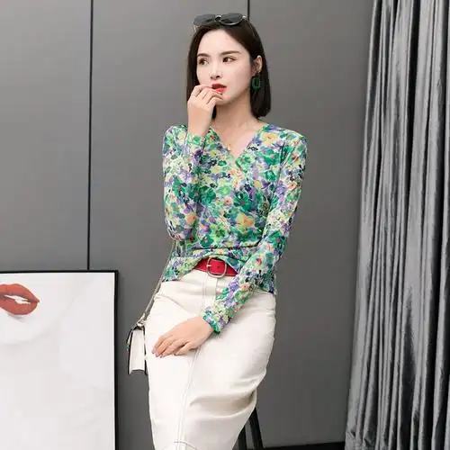 小衫上衣女2024早春交叉v领打底衫女高档洋气印花网纱t恤长袖短款