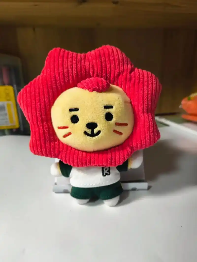 王源莱阳 我的远阳还算端正吧,收到有点扁,要多rub一会～ - 抖音