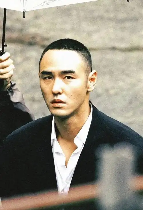 2亿,「纯欲杀人犯」绝了|阮经天_新浪财经_新浪网