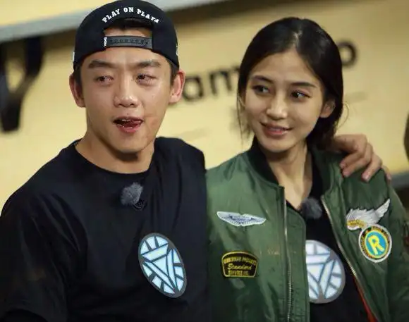 郑恺和angelababy接吻视频 曝郑恺称baby太作