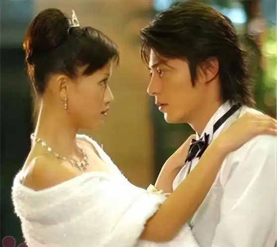 纪实霍建华让陈乔恩难释怀如今嫁给小九岁的富二代过的很幸福