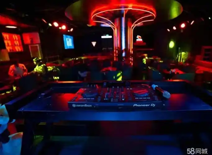 【8图】新装修酒吧出租或转让,目前免租,弥勒其他弥勒其他商铺租售