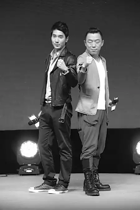 黄晓明称baby绝对捧场 赵又廷提高圆圆就脸红(组图)