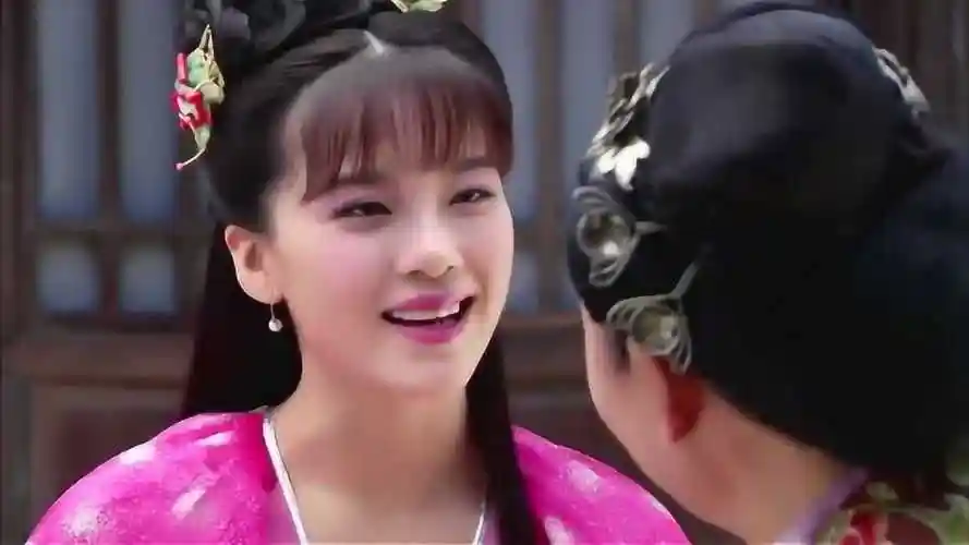 新活佛济公:济公跟广亮必清解释变凡人原因,小声点,璐璐在偷听呢_腾讯