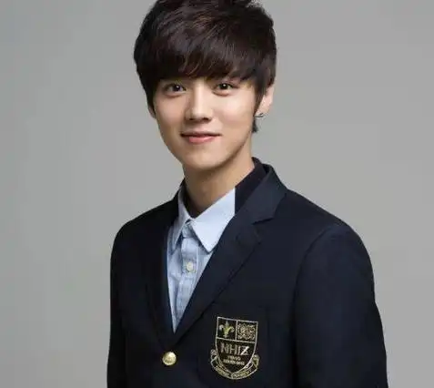 7位"少年感"的男星:与油腻绝缘,30岁演学生也没"违和感"