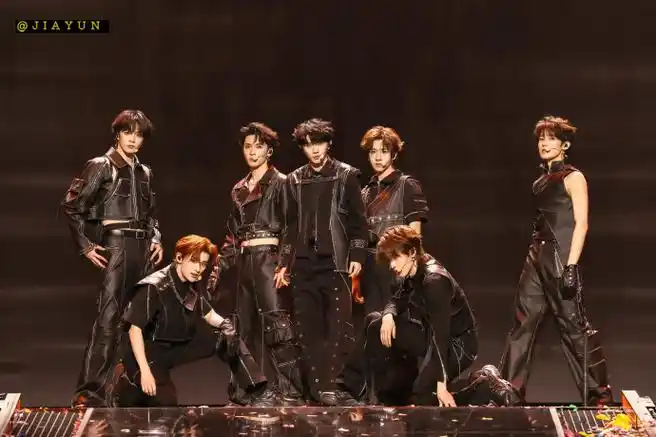 时代少年团叁重楼暨出道四周年演唱会