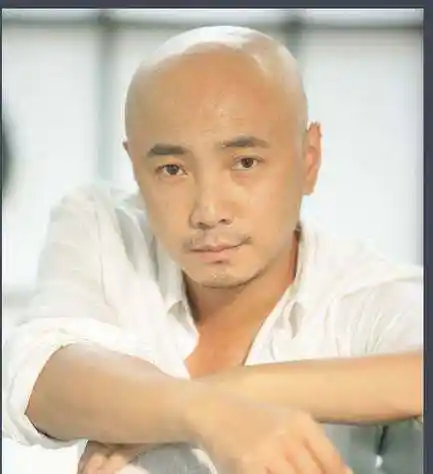 徐峥为何要留光头?原因曝光让人十分意外!