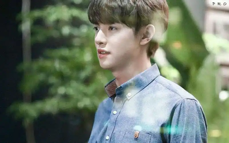 新《流星花园》"花泽类"表白偶像陈乔恩 现场落泪_哔哩哔哩 (゜-゜)つ