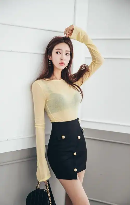 极品美女透视装大胆诱惑美女图片