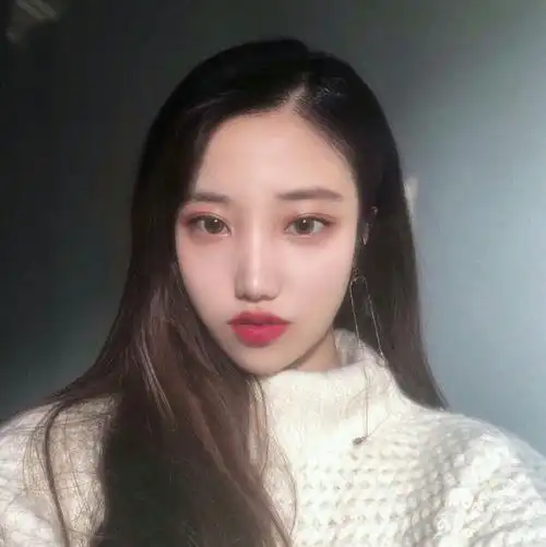 仙椿女生头像ins网红气质港味自截