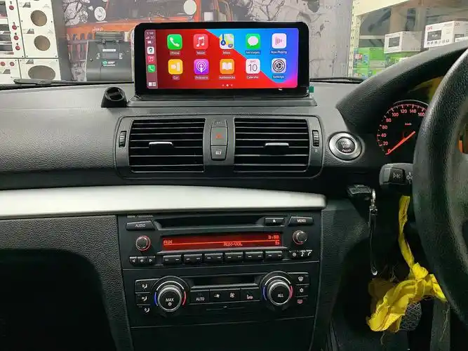 于宝马1系,3系,x1,x5秘术 效果:内饰颜值属性 30%无线apple carplay