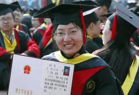 原创本科毕业证和学位证丢失或损坏能否找学校补办大学生要知晓