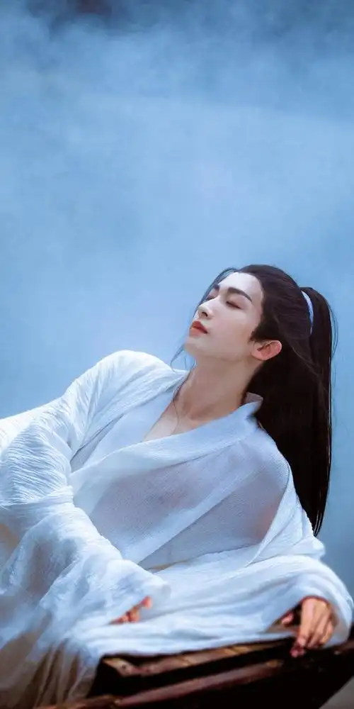 刘宇就像是为古风而生的男子,穿上汉服谁不叹一句此间少年?