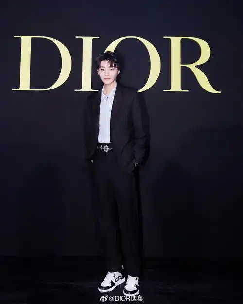 迪奥品牌大使王俊凯##迪奥二零二四春夏成衣秀