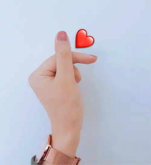 比心手势图片卡通 比心手势图片