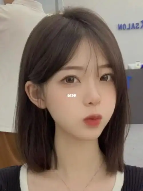 女生必尝试小脸发型78人见人爱瘦脸锁骨发