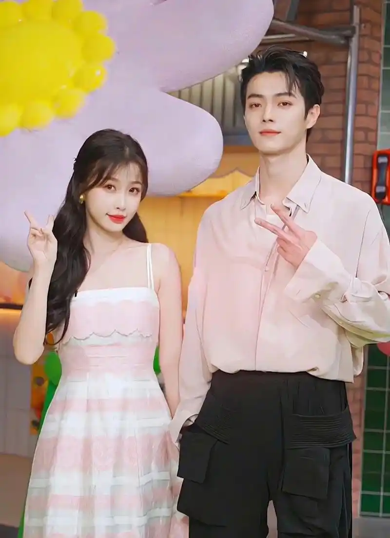 原来许凯和这么多女明星合作过,你们觉得和谁最有cp感?