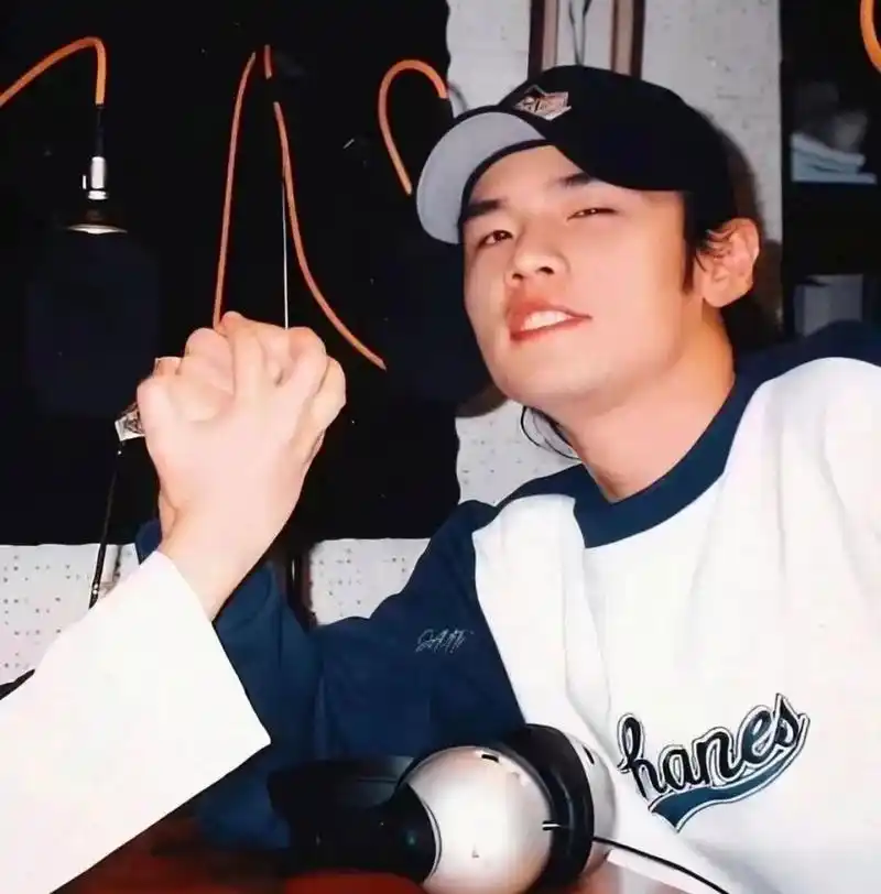 周杰伦头像 周杰伦头像