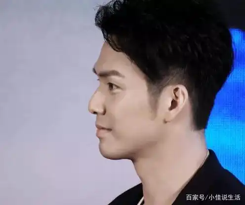 不老男神钟汉良连侧脸都这么完美,到底还有什么是你做不到的?