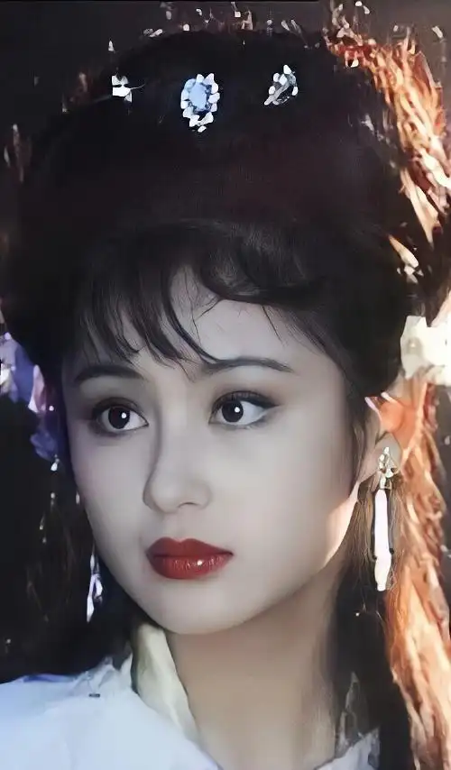 陈红年轻时图片大全,杭州小吴和王(陈红年轻时的图片)