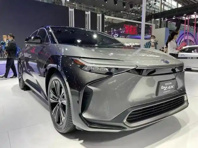 首先,从产品角度来看,国内品牌在新能源汽车领域已经具备了较强的技术