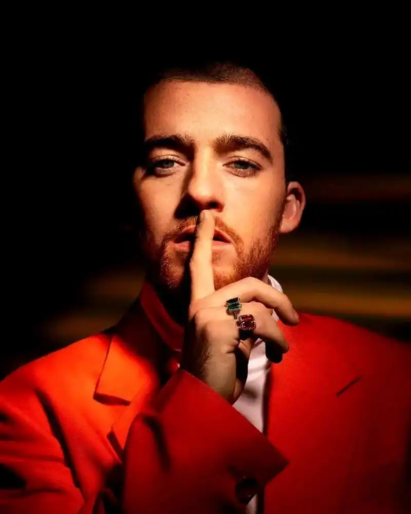 美剧《亢奋》演员安格斯·克劳德因去世,年仅25岁.