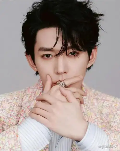 神了!4小硬汉4小流量4大美男6大叔圈男神4大神颜简直是天选