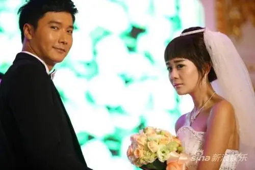 李泰饰演林多俊,海陆饰演文馨