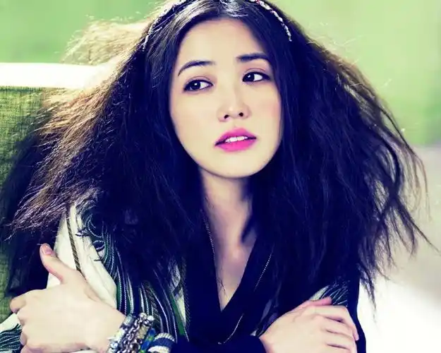 崔贞媛写真图片-自制960x854壁纸.高清大图-明星写真馆n63.com