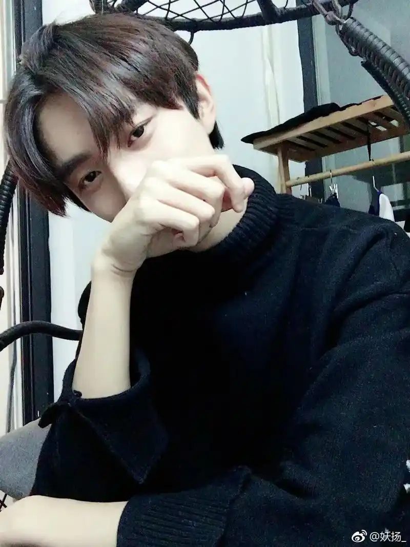 妖扬."如果有一天你不再粉我了,不再需要我了,这是一件好事, - 抖音