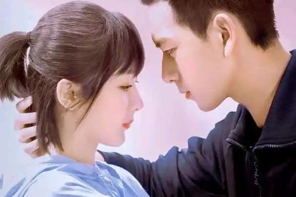 网曝李现将和杨紫同参加录综艺,亲热cp4年后将有新售后