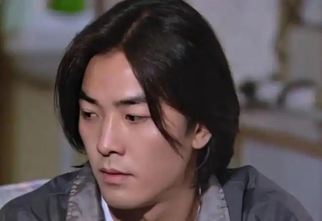 郑伊健开演唱会冯德伦夫妇及圈中好友为其捧场