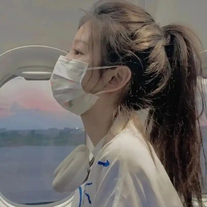 扎马尾的女生头像|致青春,嗨,同学你好.