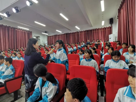 学党史送科普反邪教走进贵阳市开阳县