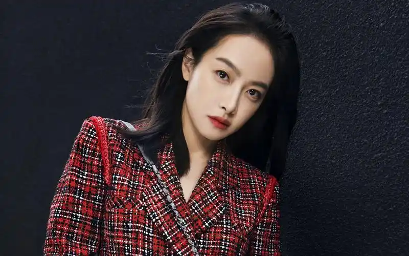 宋茜精致优雅写真图片桌面壁纸