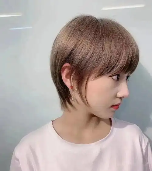 2021年最流行短发发型 - 搜狗图片搜索