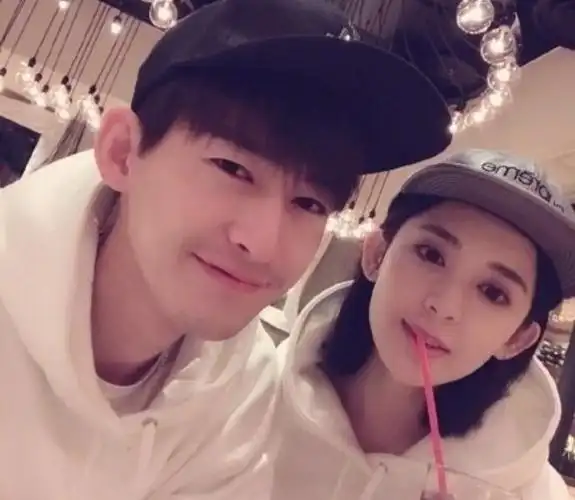 张翰古力娜扎床单带血事件 狗仔炒作造假?