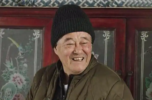 听说《乡村爱情》又在热播,这个被誉为"国民横剧"的系列,简直就是电视