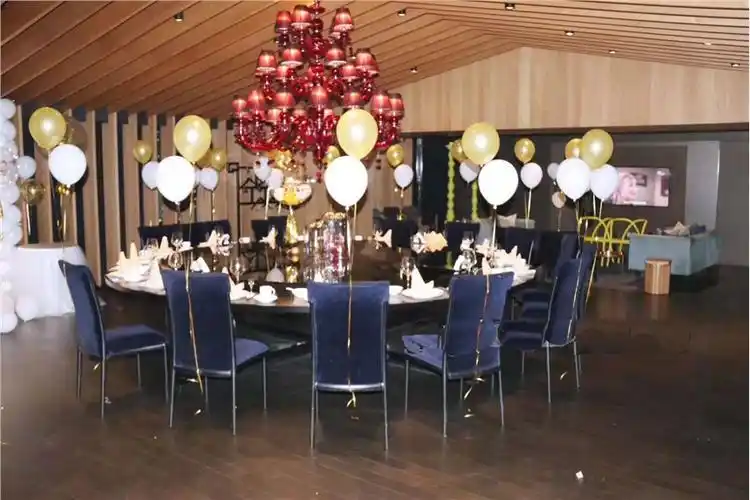 长沙生日宴布置|生日派对布置|高端气球派对|白色恋人主题派对