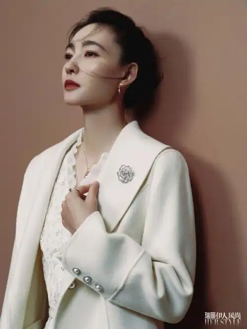 王丽坤瑞丽封面##王丽坤知性气质大片