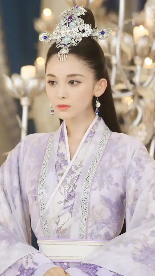 用一颗美好之心,看世界风景;用一颗快乐之心