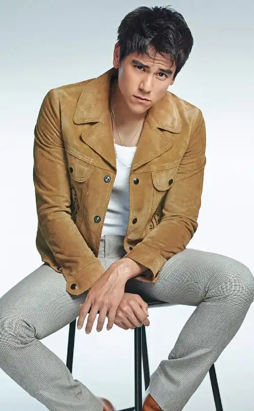 彭于晏最新时尚杂志封面大片